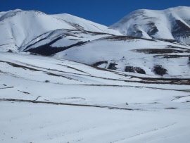 001_12_02_25_castelluccio
