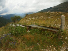 151_13_08_25_fonte_sibillini